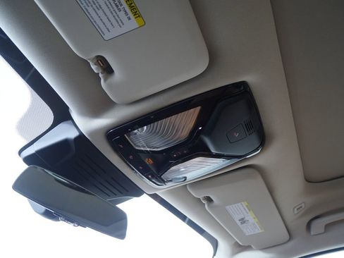 New 2026 BMW X7 xDrive40i w/ Premium Package AWD/4WD image 24