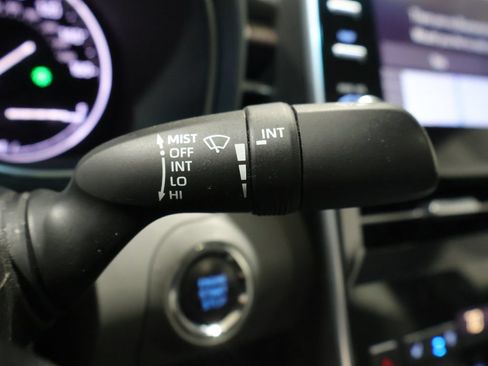 Used 2021 Toyota Avalon Limited w/ Advanced Safety Package AWD/4WD image 38