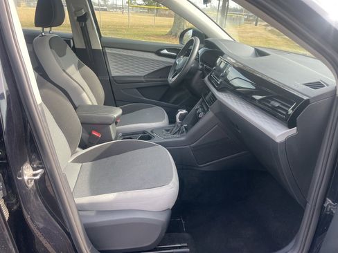 Used 2024 Volkswagen Taos S image 17