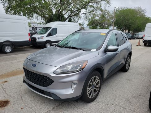 Used 2021 Ford Escape SEL image 1