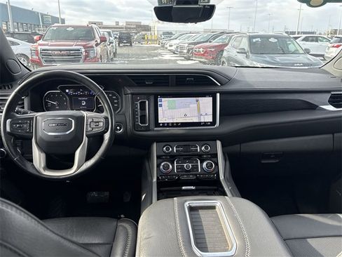 Certified 2021 GMC Yukon Denali w/ Denali Premium Package image 21
