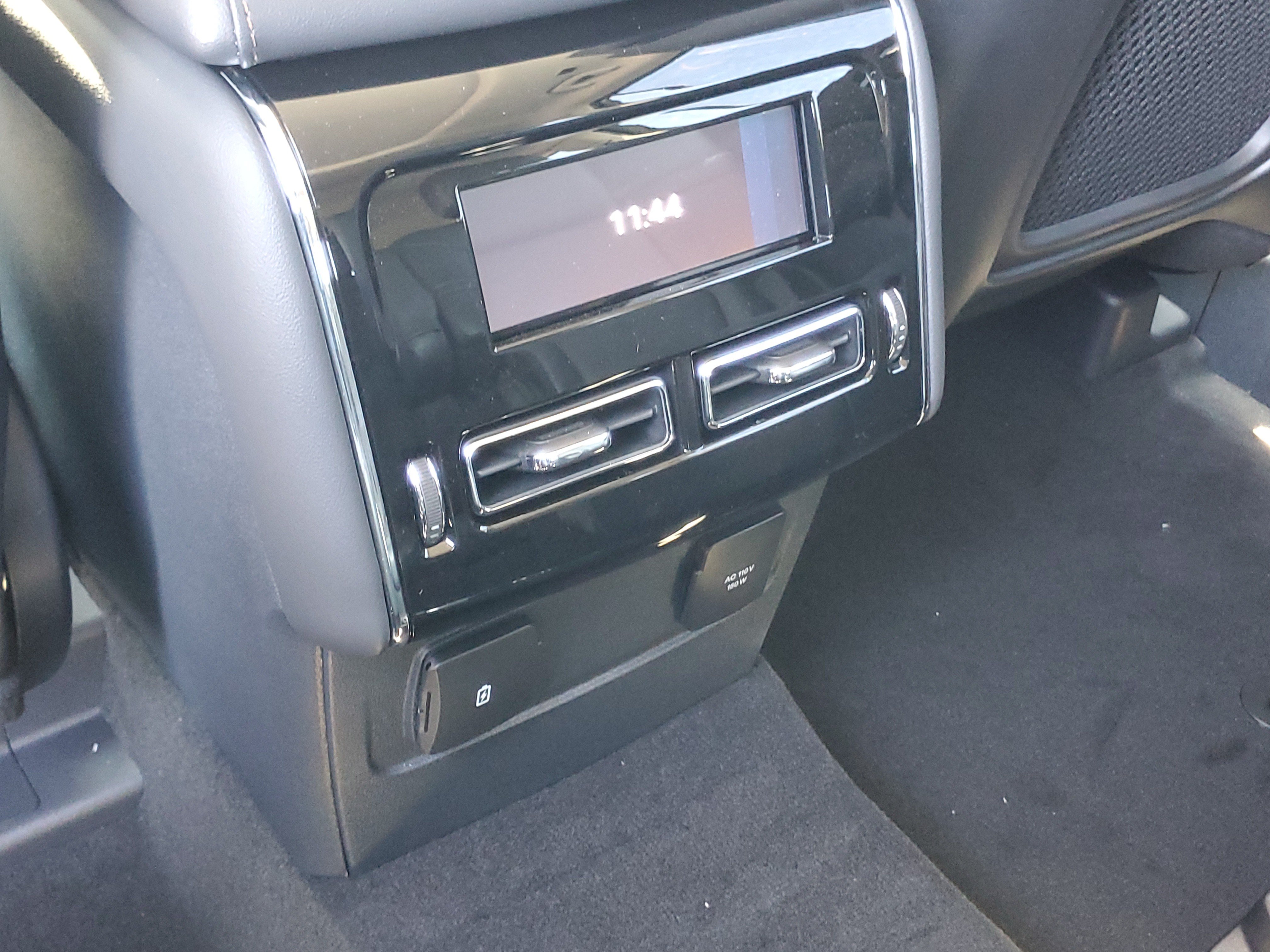 New 2027 Lincoln Aviator AWD image 26