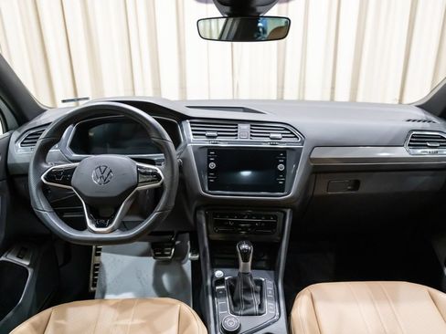 Certified 2024 Volkswagen Tiguan SE R-Line AWD/4WD image 13
