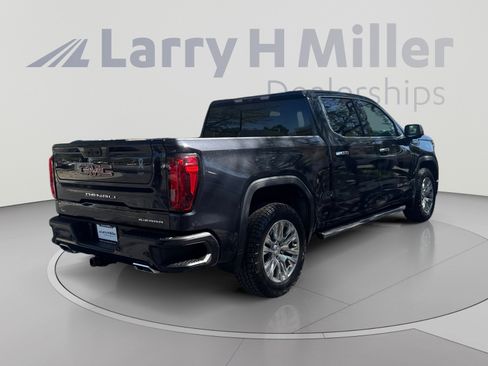 Used 2022 GMC Sierra 1500 Denali w/ Denali Carbonpro Edition AWD/4WD image 5