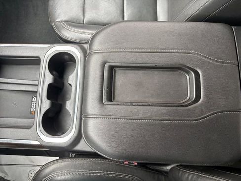 Used 2019 GMC Sierra 1500 SLT image 35