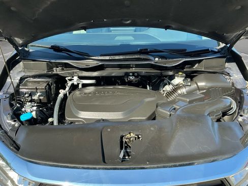 Used 2023 Honda Odyssey Touring image 18