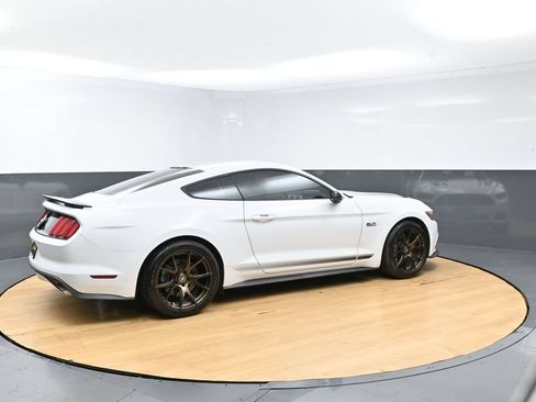 Used 2017 Ford Mustang GT Premium w/ Equipment Group 401A RWD image 6