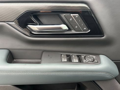 New 2026 GMC Yukon AT4 w/ AT4 Premium Plus Package image 10