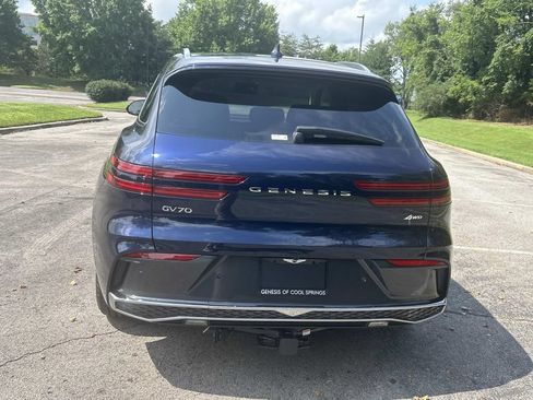 New 2026 Genesis GV70 2.5T Advanced w/ G1 Accessory Package AWD/4WD image 6