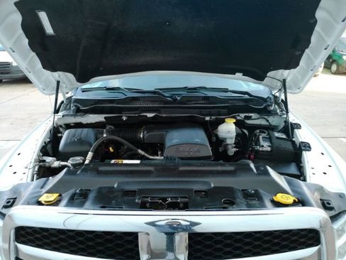 Used 2024 RAM 1500 Classic SLT image 41