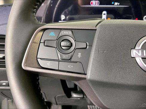 New 2026 Nissan Sentra SL w/ Floor Mat Package image 29