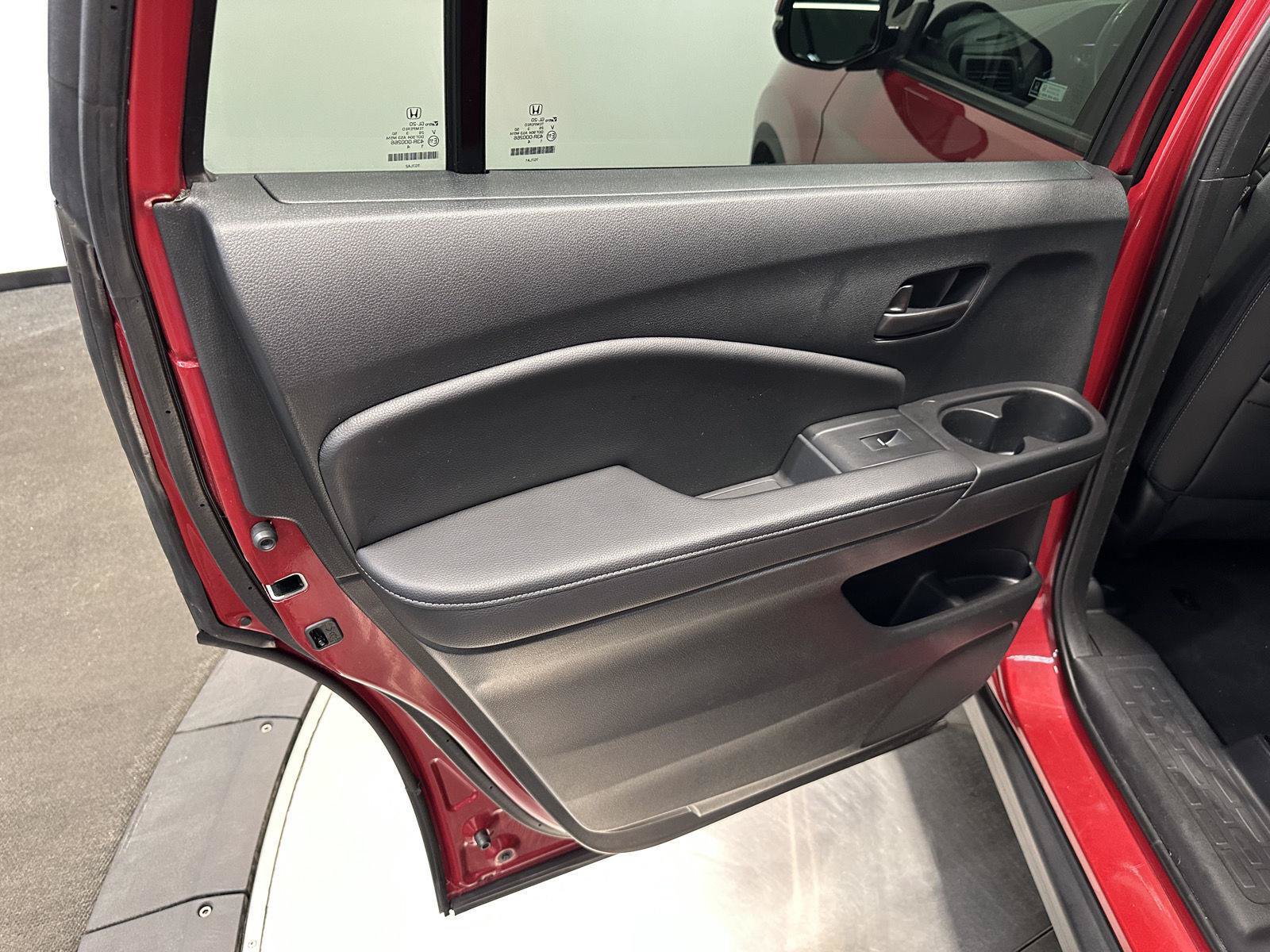 Certified 2023 Honda Passport EX-L image 23