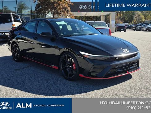 New 2026 Hyundai Elantra N FWD image 4