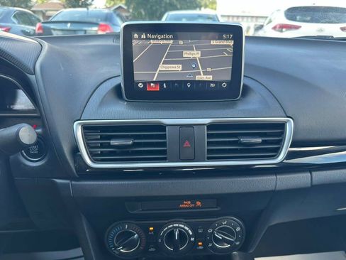 Used 2016 MAZDA MAZDA3 i Sport w/ Preferred Equipment Package FWD image 17