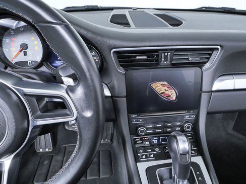 Certified 2019 Porsche 911 Carrera S image 14