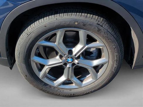 Certified 2024 BMW X3 xDrive30i w/ Premium Package image 24