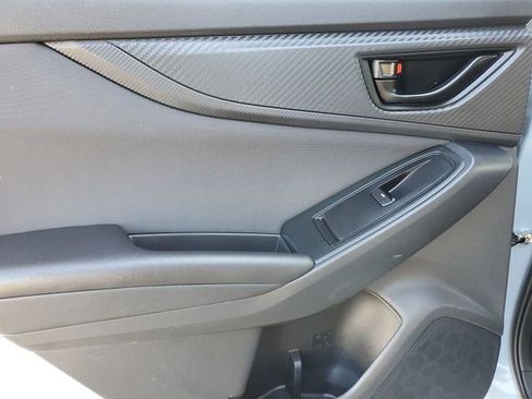 Used 2023 Subaru Crosstrek 2.0i Premium image 14