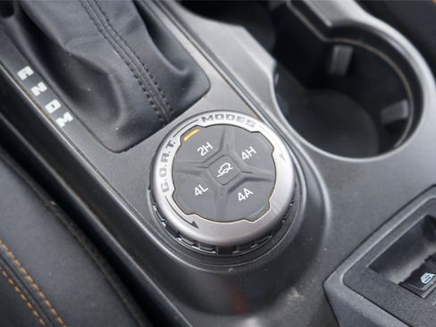 Certified 2023 Ford Bronco Badlands AWD/4WD image 14