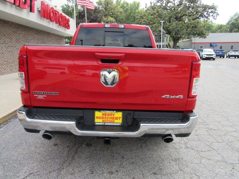 Used 2022 RAM 1500 Big Horn AWD/4WD image 3