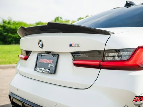 Used 2021 BMW M3 MANUAL w/ M Carbon Exterior Package image 38