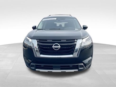 Certified 2023 Nissan Pathfinder SL AWD/4WD image 3