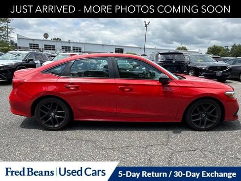 Used 2023 Honda Civic Sport image 12