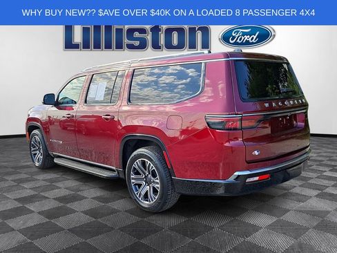 Used 2024 Jeep Wagoneer L Series II w/ Flexible Seating Group AWD/4WD image 6