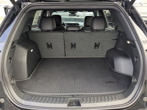 New 2026 GMC Terrain AT4 w/ Convenience Package III image 9