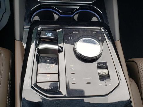Certified 2024 BMW i5 M60 w/ Premium Package AWD/4WD image 31