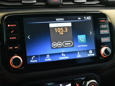 New 2025 Nissan Versa SR w/ Trunk Package image 8