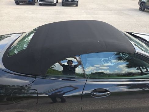 Used 2022 BMW 840i Convertible RWD image 10