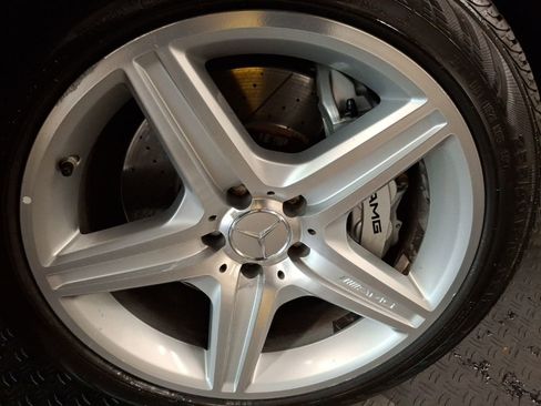 Used 2008 Mercedes-Benz SL 55 AMG image 4
