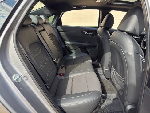 Used 2024 Kia Forte GT-Line w/ GT-Line Premium Package FWD image 36