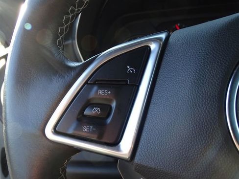 Used 2019 Chevrolet Camaro LS image 15