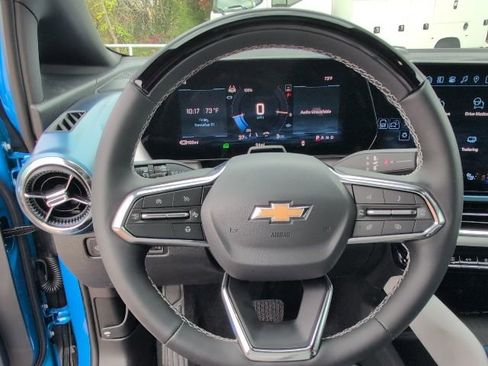 New 2026 Chevrolet Equinox EV LT w/ Active Safety Package 3 FWD image 18