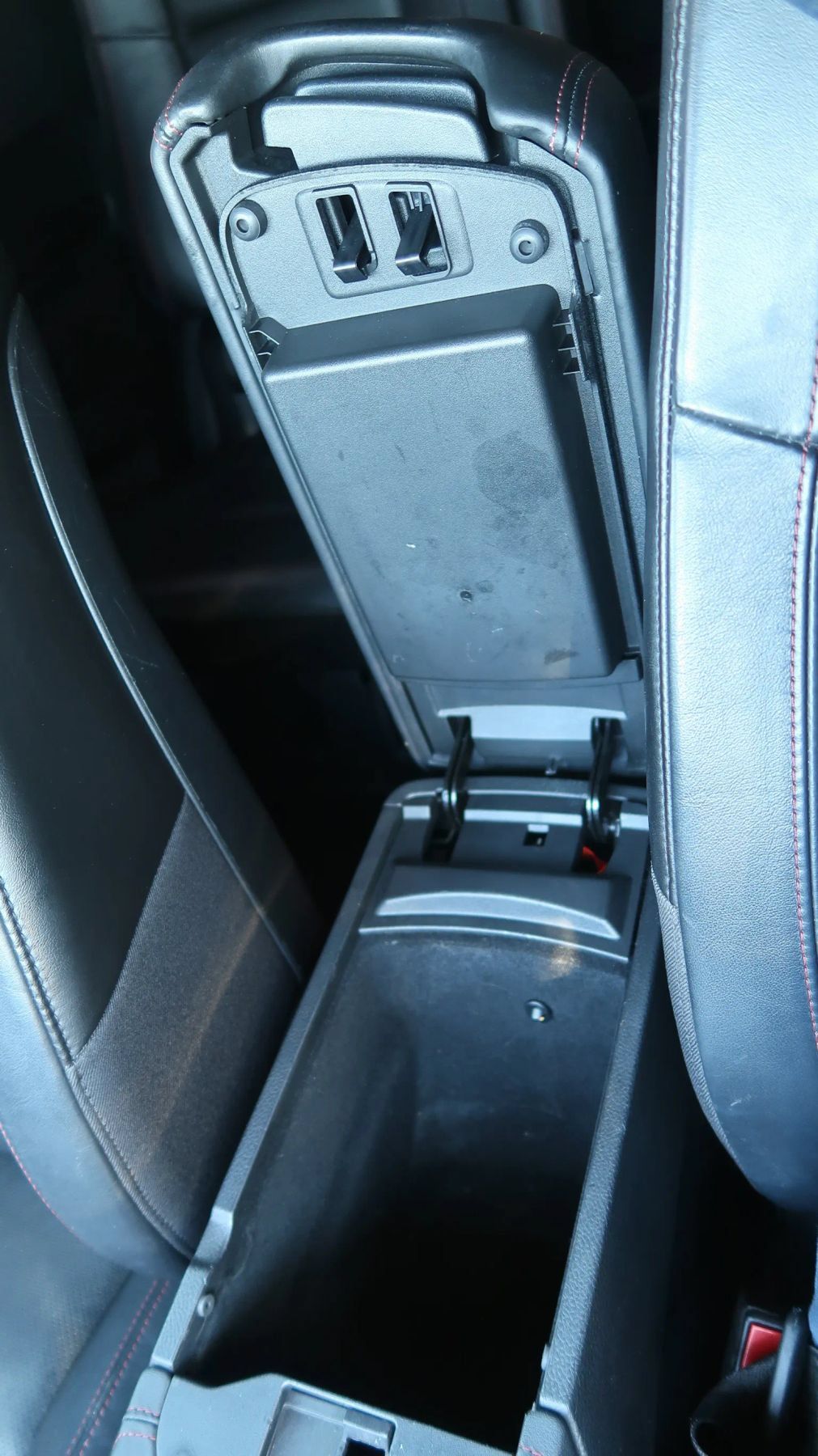 Used 2022 Dodge Durango R/T RWD image 31