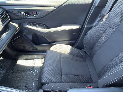 Used 2023 Subaru Outback Premium AWD/4WD image 12