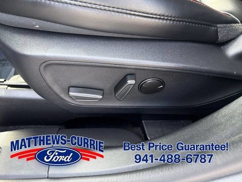 Used 2025 Ford Escape ST-Line AWD/4WD image 11