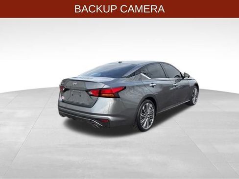 Used 2023 Nissan Altima 2.5 SL image 7