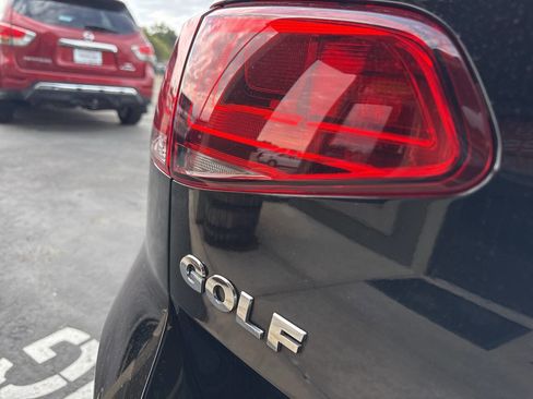 Used 2015 Volkswagen Golf Launch Edition image 26