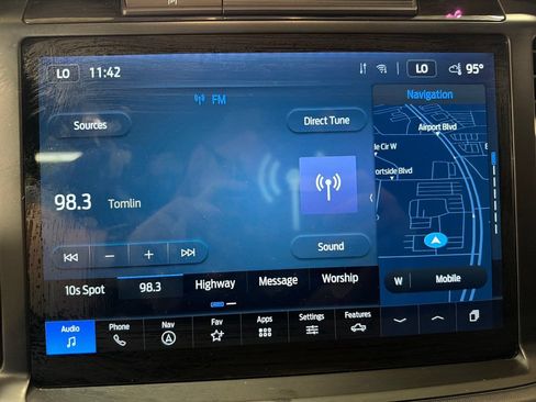 Certified 2025 Ford F150 Lariat w/ Equipment Group 501A Mid AWD/4WD image 26