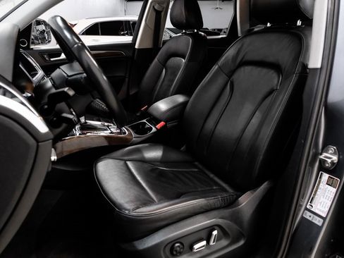 Used 2016 Audi Q5 2.0T Premium Plus w/ Technology Package image 43