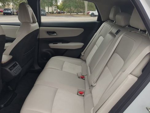 Certified 2024 Nissan Ariya FWD image 14