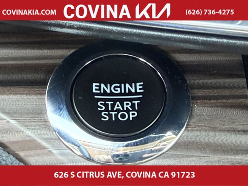 Used 2024 Ford Explorer Limited image 22