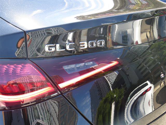 Used 2026 Mercedes-Benz GLC 300 4MATIC image 27