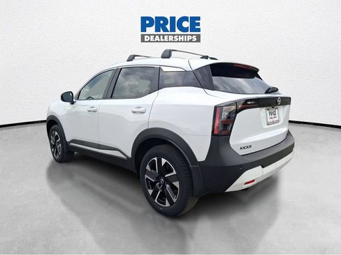 New 2026 Nissan Kicks SV w/ Cold Weather Package AWD/4WD image 7