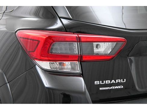 Used 2022 Subaru Crosstrek 2.0i Premium image 23