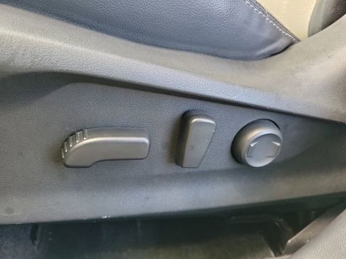 Used 2021 Subaru Forester Limited image 11