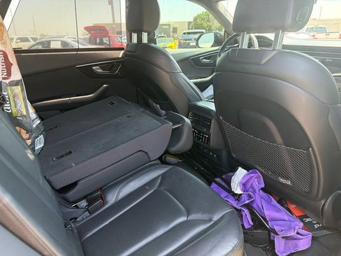 Used 2020 Audi Q8 Prestige AWD/4WD image 7