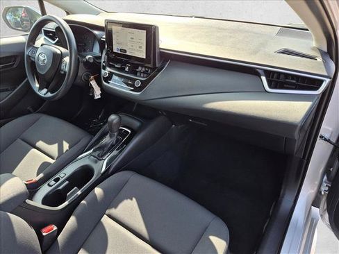 Used 2024 Toyota Corolla LE FWD image 21